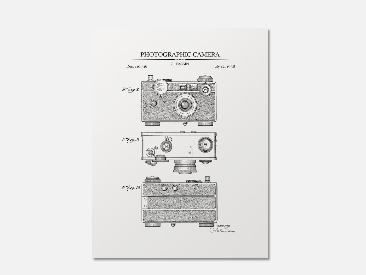 Vintage Camera Patent Print mockup - A_t10016.2-V1-PC_AP-SS_1-PS_5x7-C_whi variant