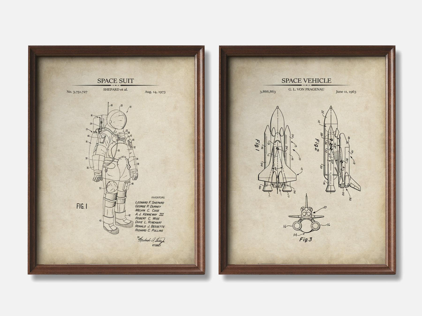 Astronaut Patent Print Set of 2 mockup - A_t10130-V1-PC_F+WA-SS_2-PS_11x14-C_par variant