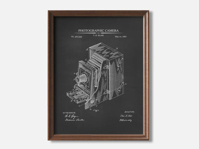 Antique Camera Patent Print mockup - A_t10016.1-V1-PC_F+WA-SS_1-PS_5x7-C_cha variant