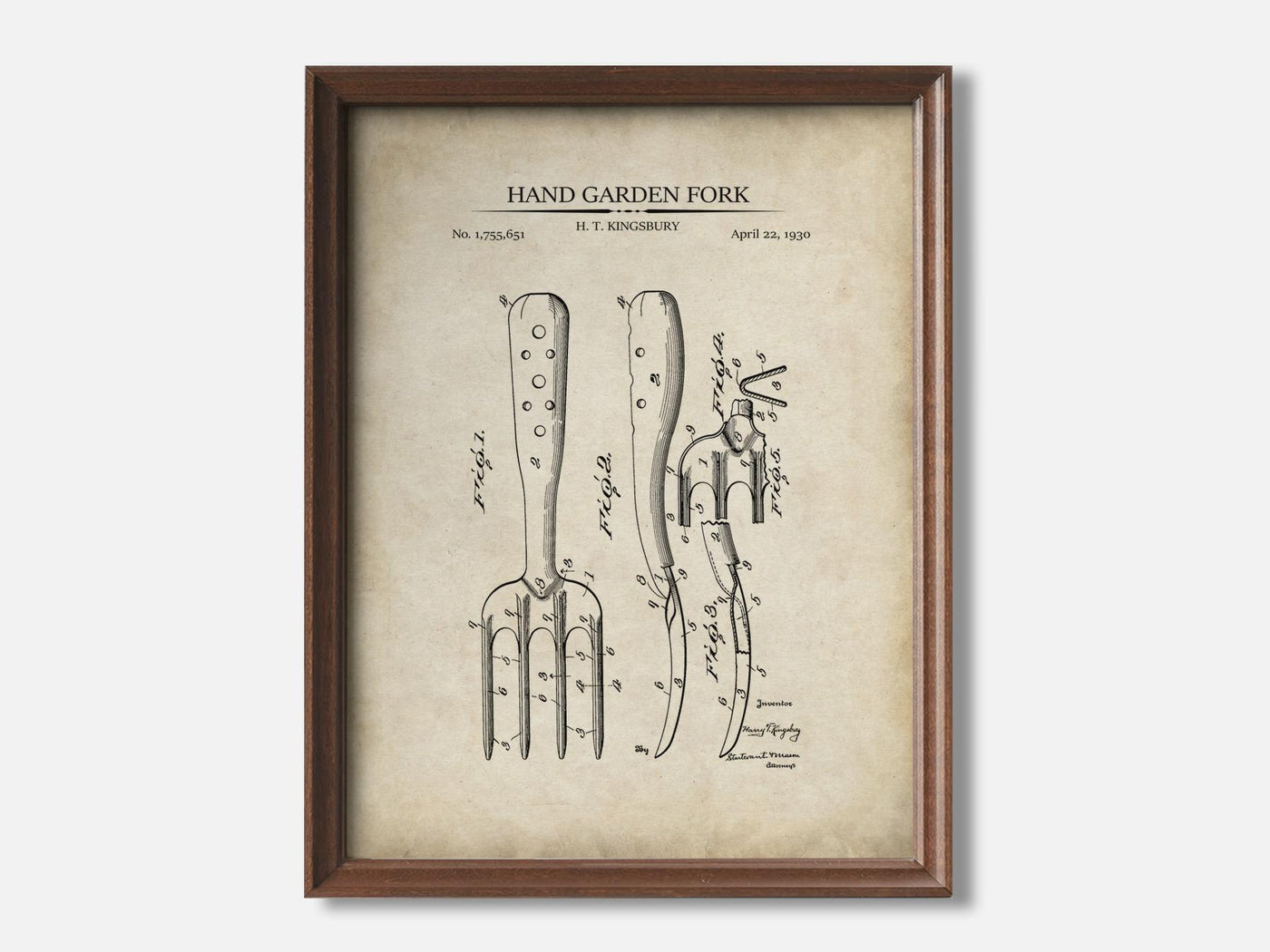 Hand Garden Fork 1 Walnut - Parchment mockup